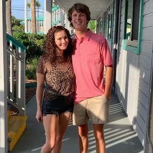 Meet your Posher, Madison